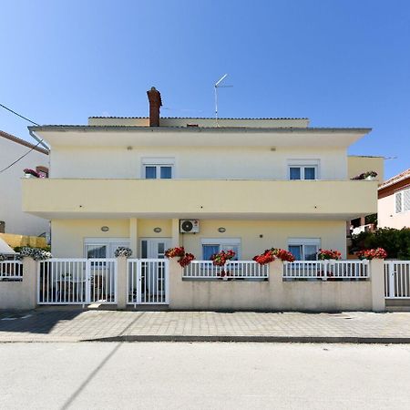 קאלי Apartments Kolt - 15M From Sea מראה חיצוני תמונה