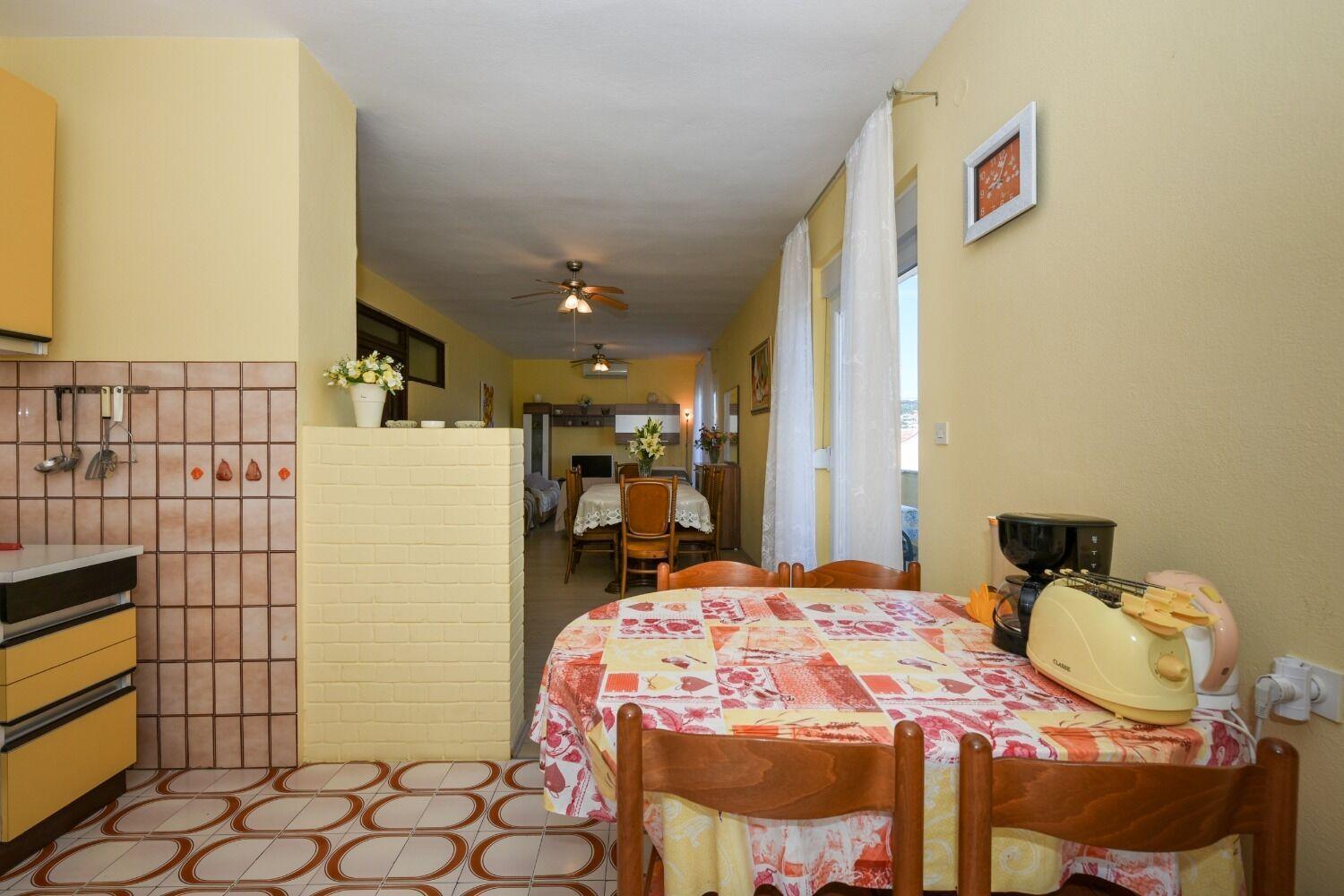 קאלי Apartments Kolt - 15M From Sea מראה חיצוני תמונה