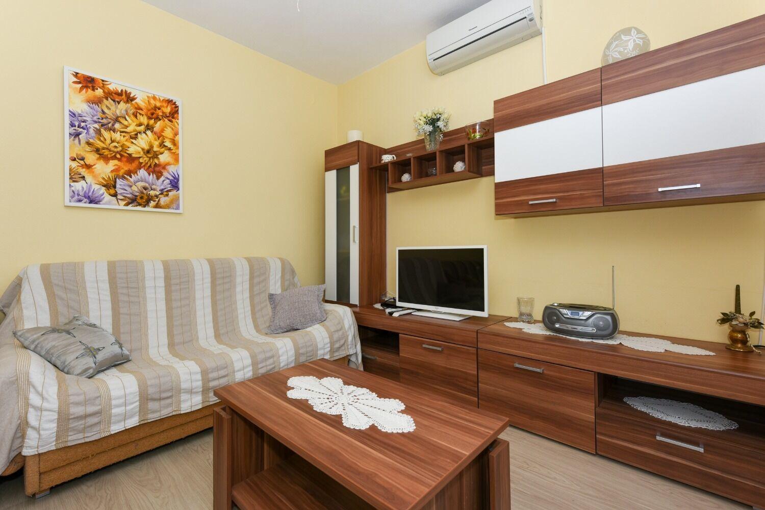 קאלי Apartments Kolt - 15M From Sea מראה חיצוני תמונה